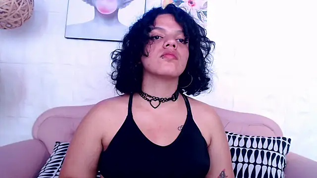 HoneyVelvet Chatroom
