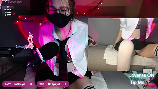 HoneyyCeleste Chatroom