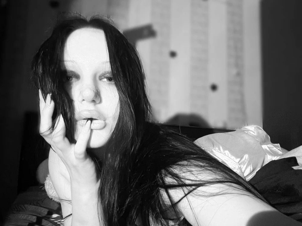 HornyBlogger Chatroom