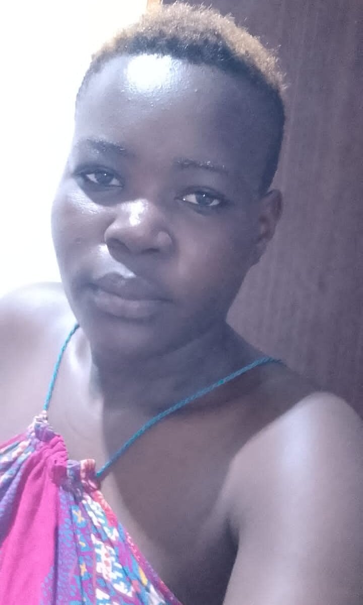 Horny_Naima Chatroom