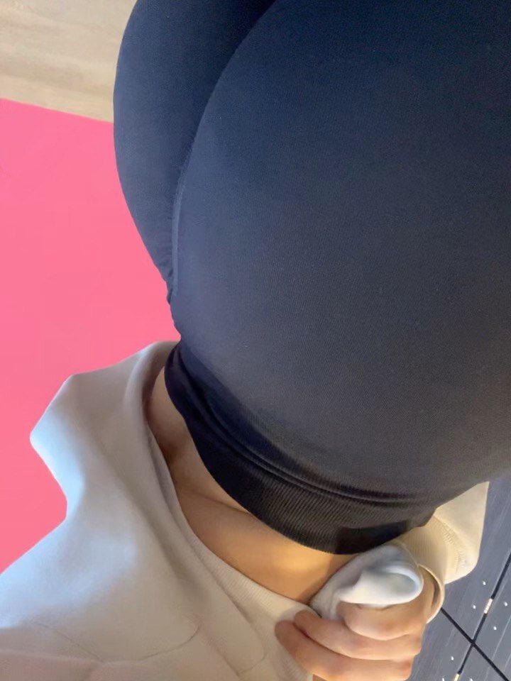 Hornylillyy69 Chatroom