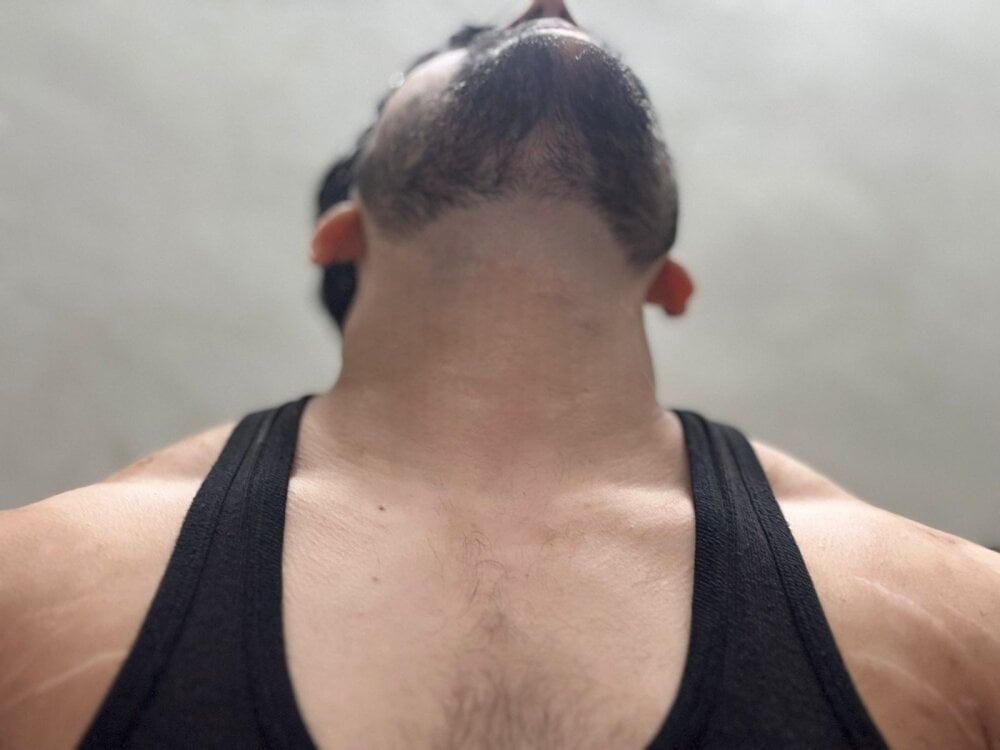 HorseDick_daddy Chatroom
