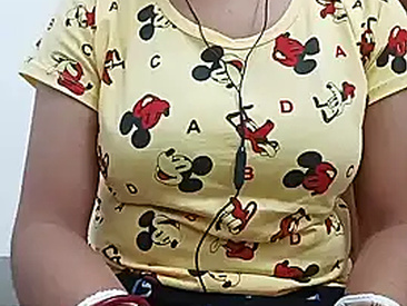 hot-priya101