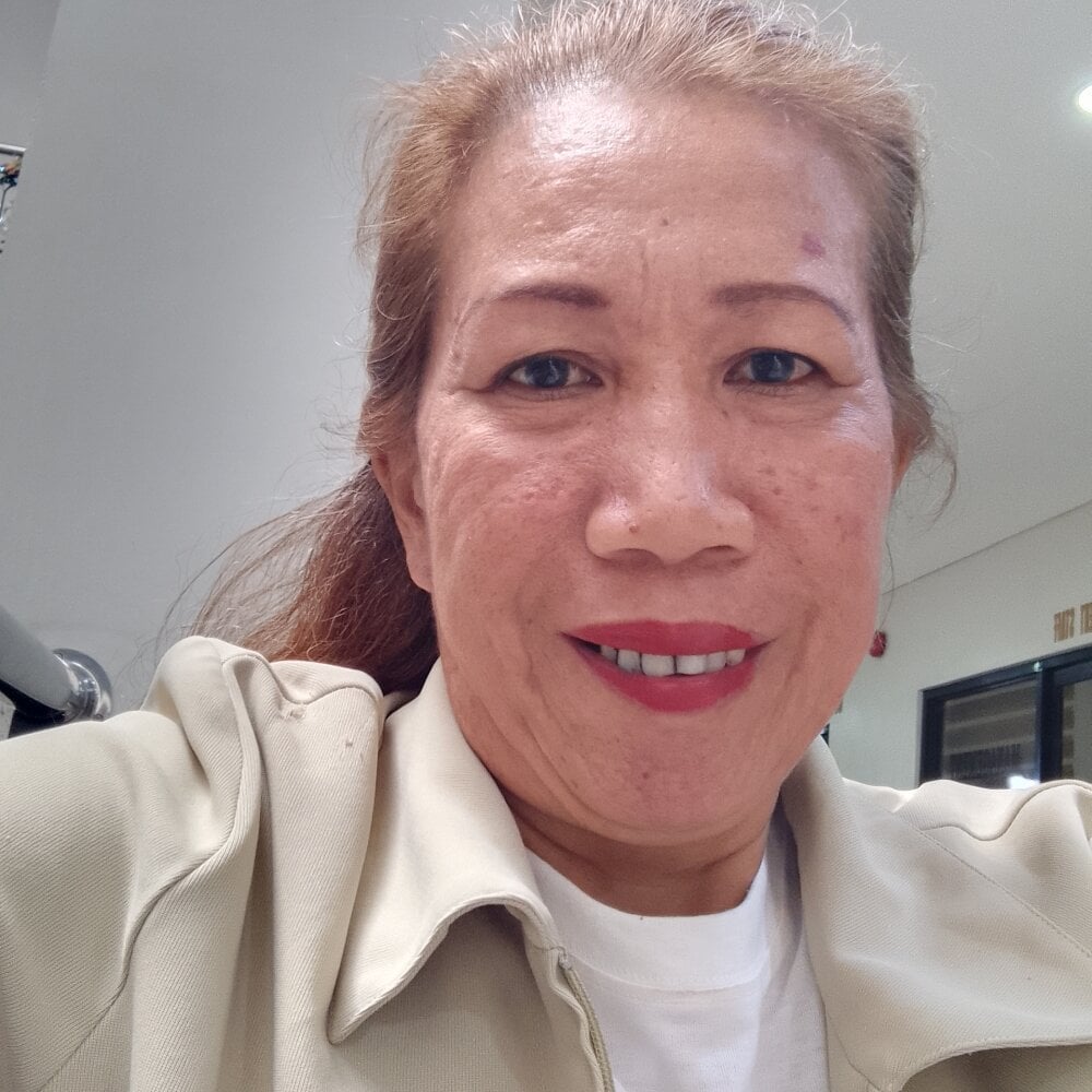 HotCreamyPussy4u Chatroom