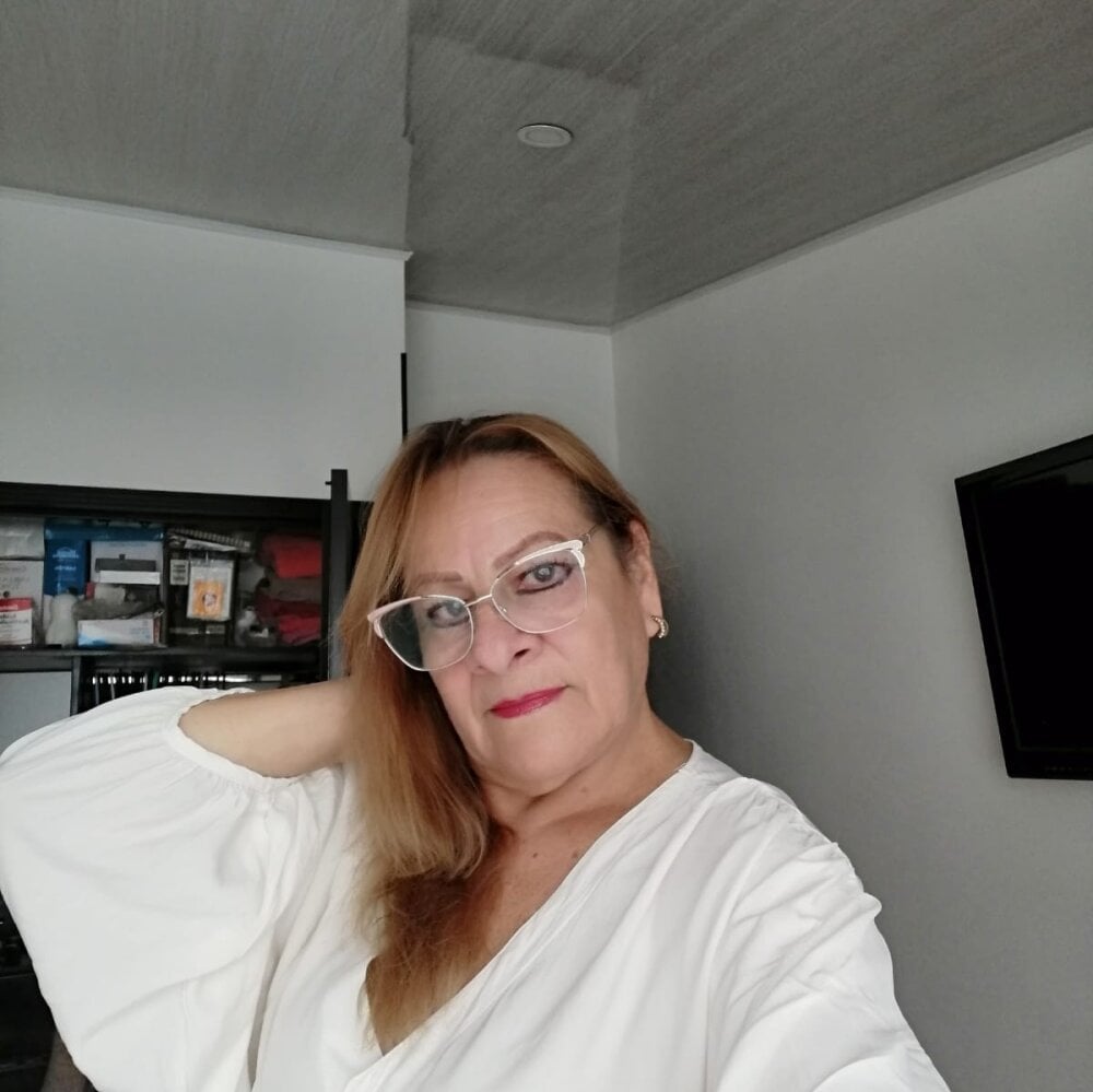 HotNana4U Webcam Profile Picture HotNana4U Chatroom