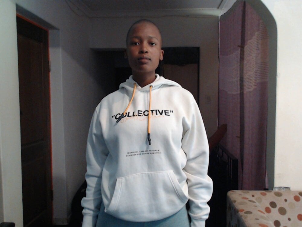 HotSexyCindy Chatroom