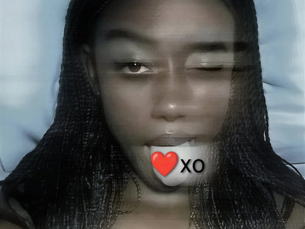 HotSkinnyLady Chatroom
