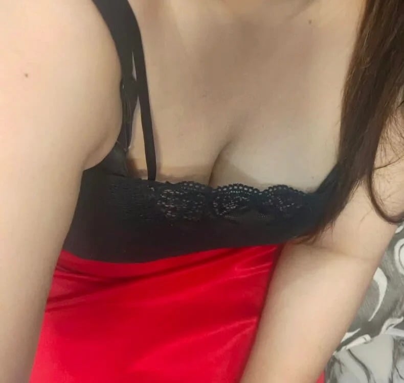 Hot_Anu07 Chatroom