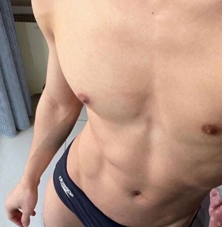 Hot_Arab_Dick Chatroom