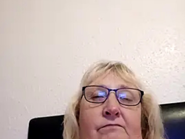 hot-mummy-tilly
