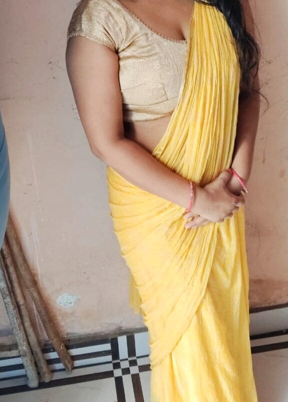 Hot_Riya33A Chatroom