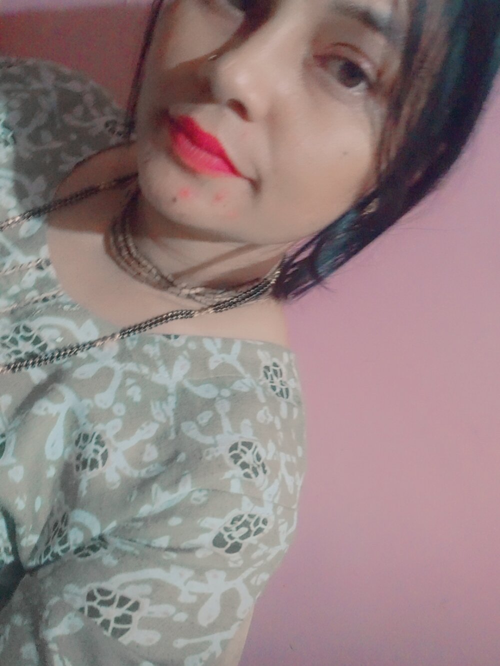 Hot_priya_08888 Chatroom