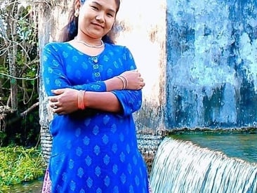hotbabhi96