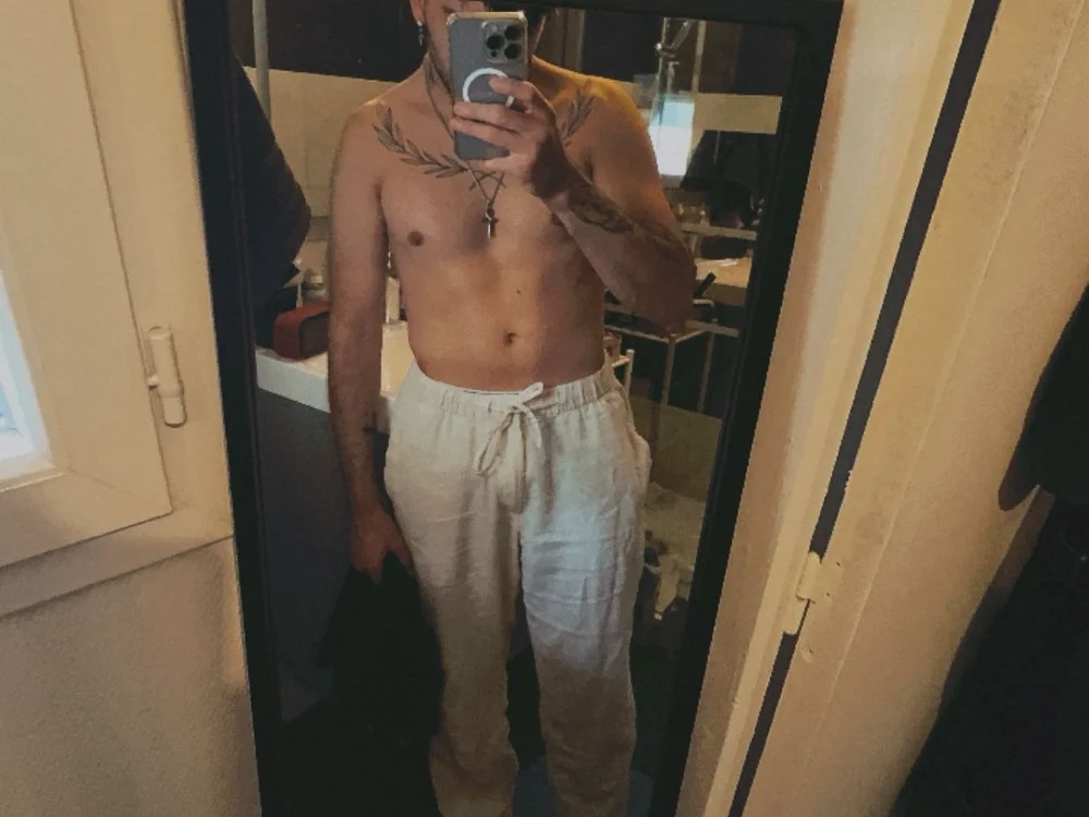Hotnito26 Chatroom