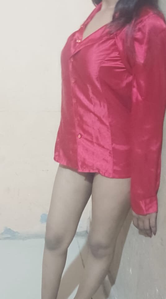 Hott_Nidhi Chatroom