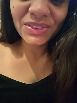 Hotty-jasmine Chatroom