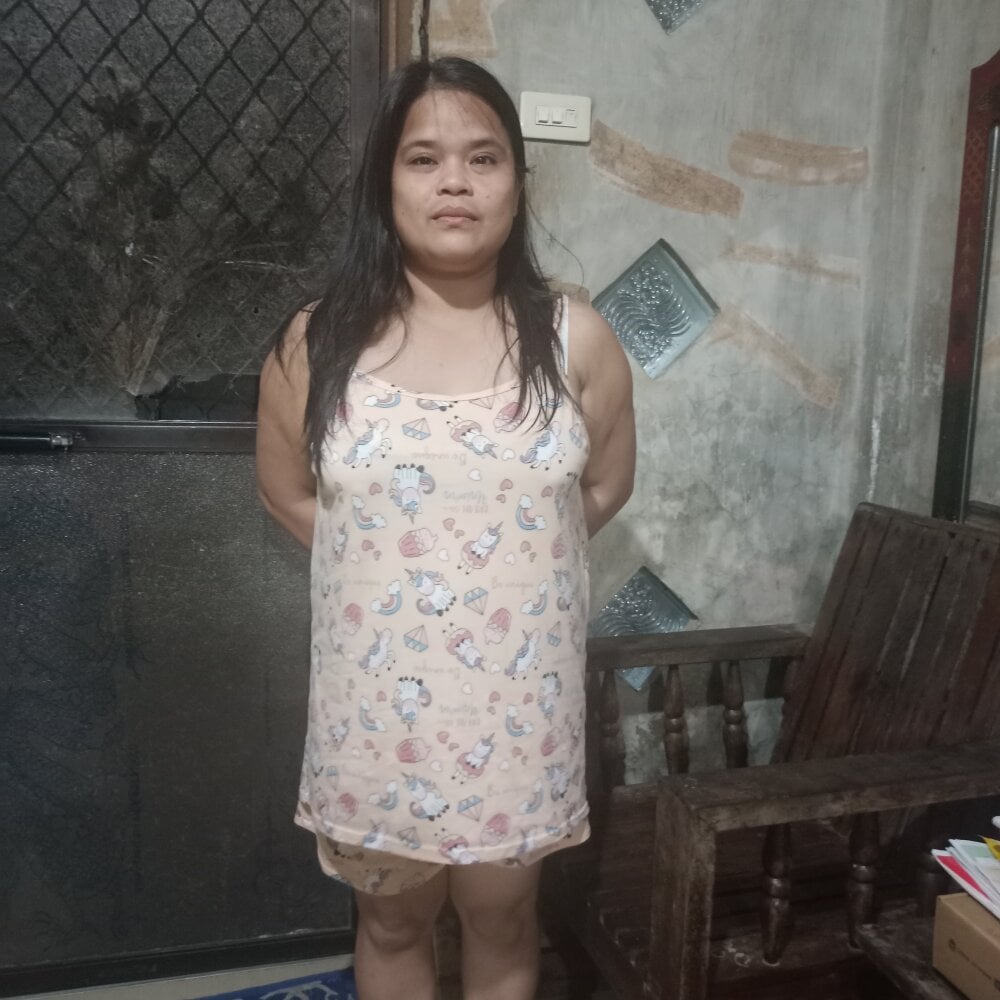 Hotty_babe23 Chatroom