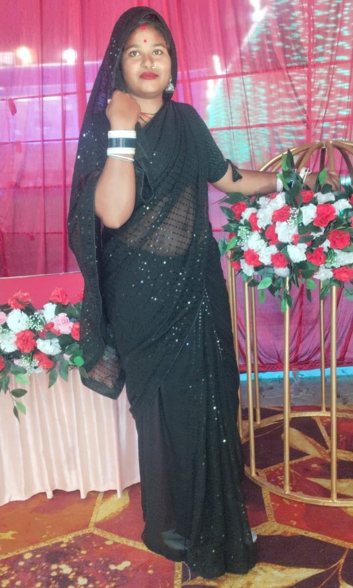 Hotty_medam Chatroom