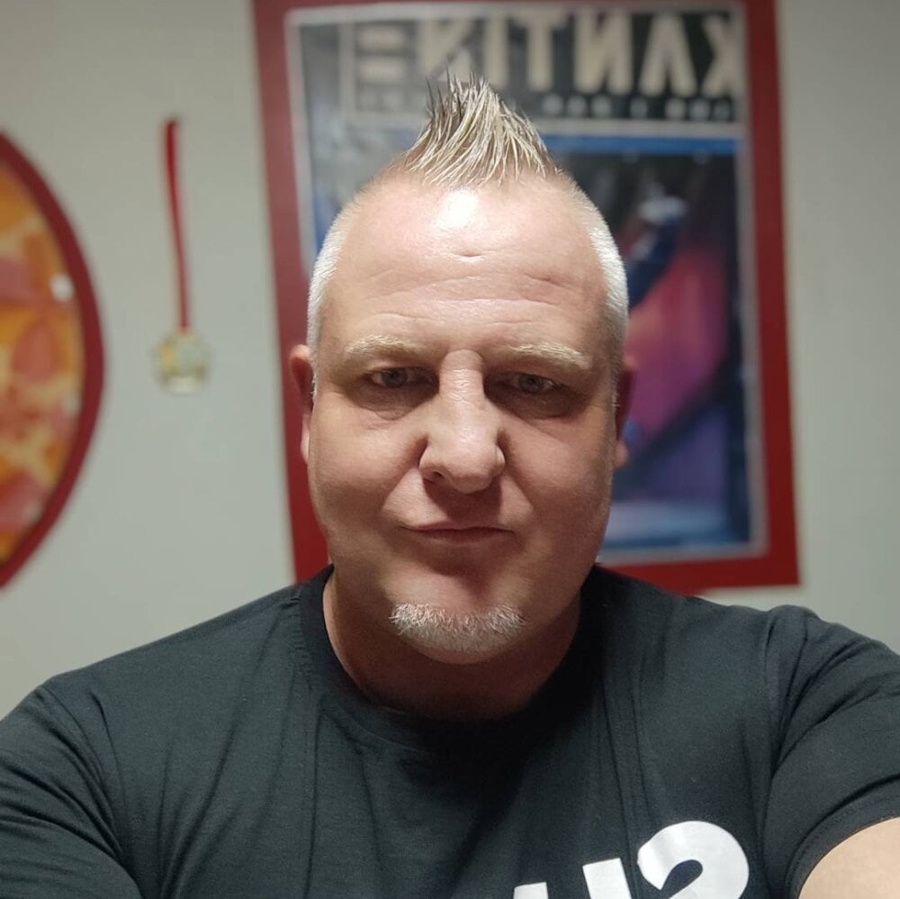 Hotwerner666 Chatroom