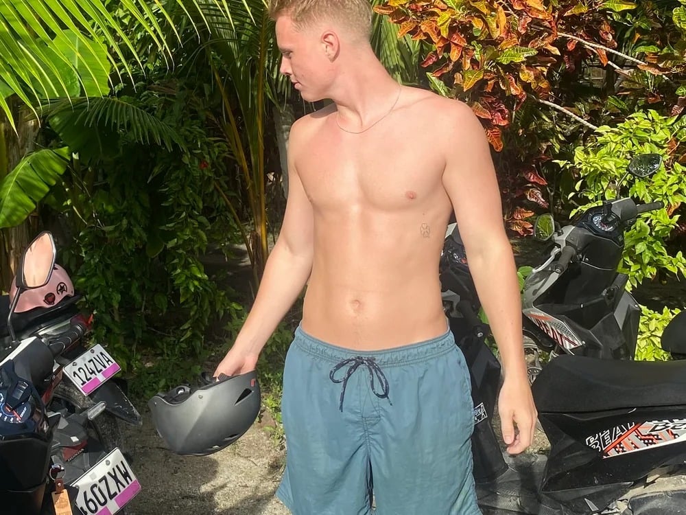 Hung_Irish1 Chatroom