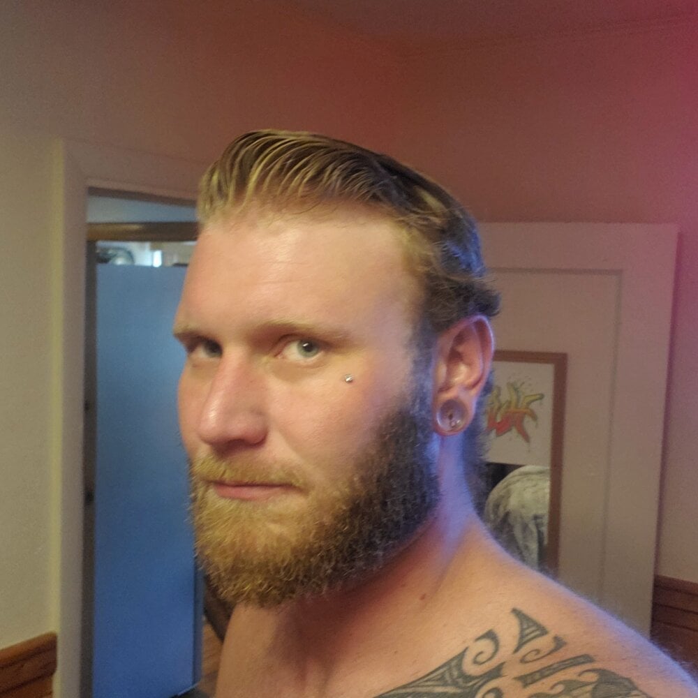 Hunnyhunty420 Chatroom