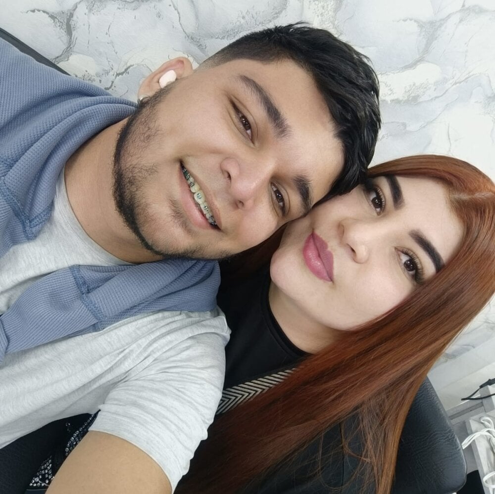 IAN_AND_GABY Chatroom