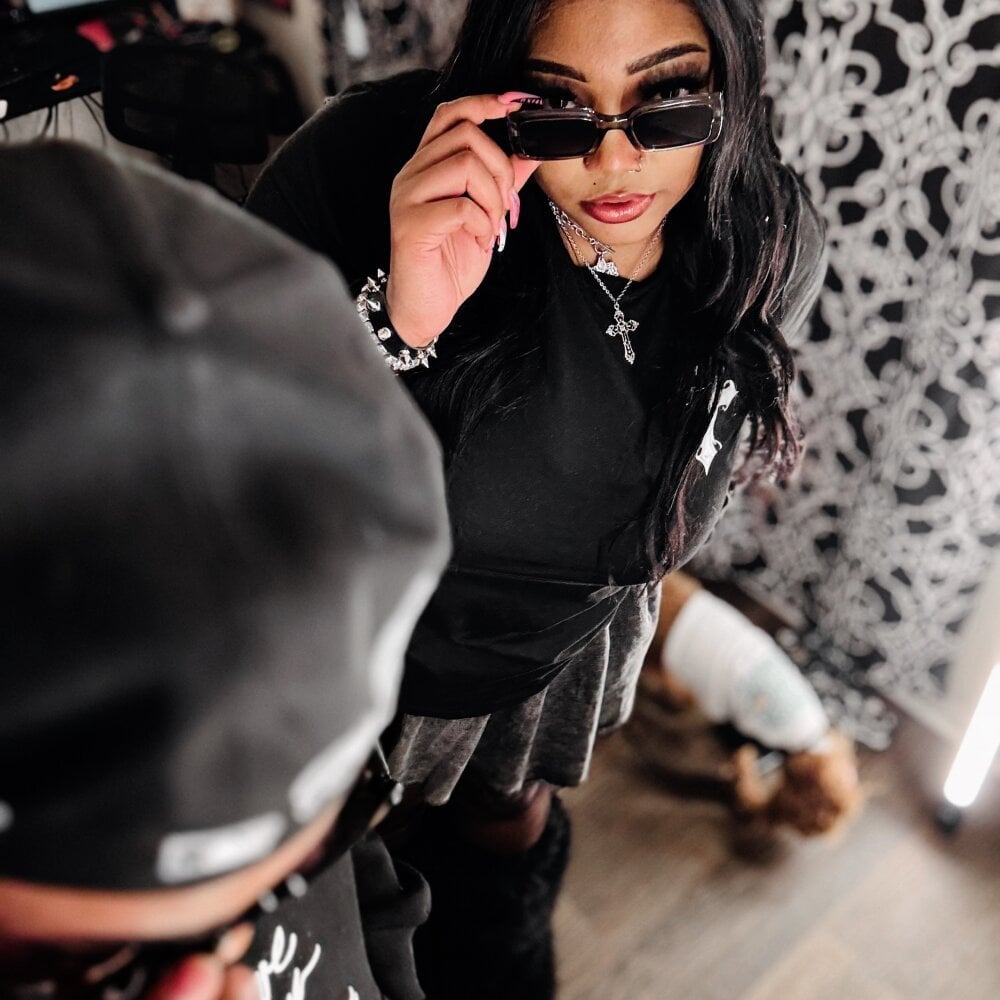 ICECREAMSHOW Chatroom