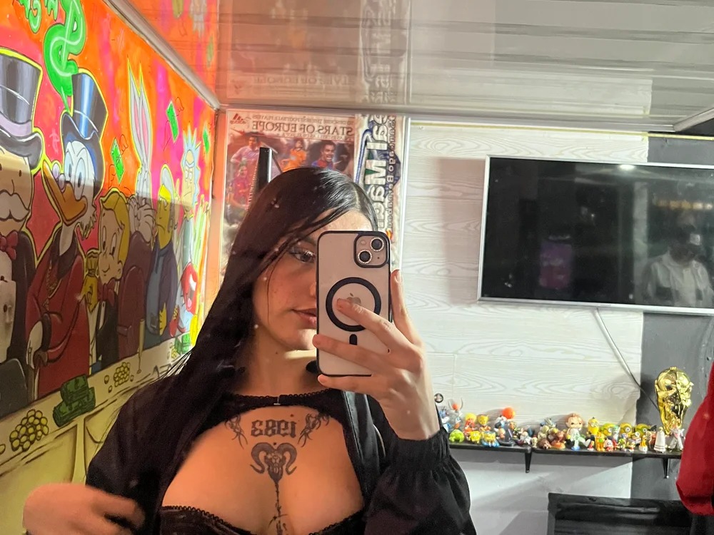IM_Sofiiaa Chatroom