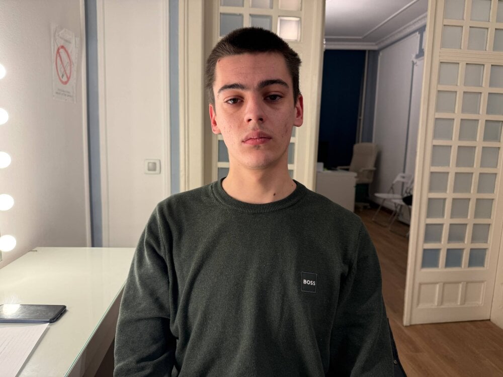 Iann_Martinez Chatroom