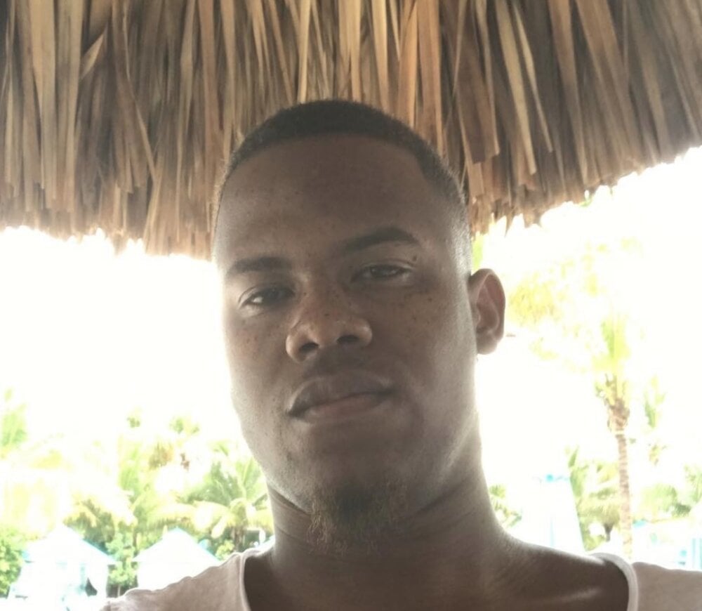 Iced_cloudz Chatroom