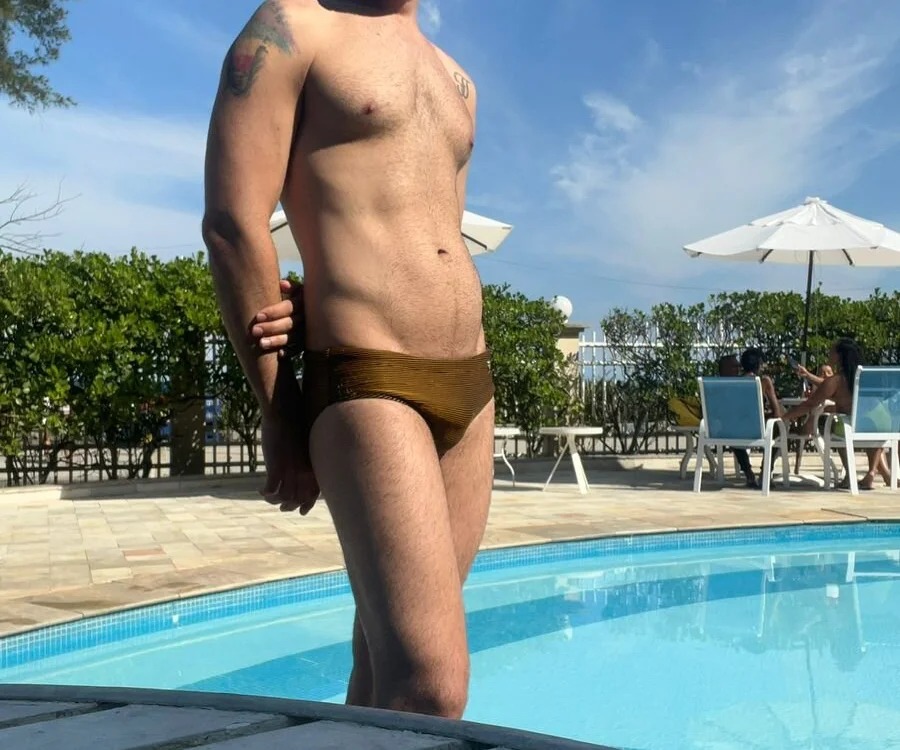 IconicEpoch70 Chatroom