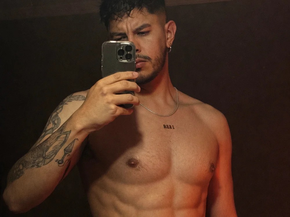 Im_fer__ Chatroom