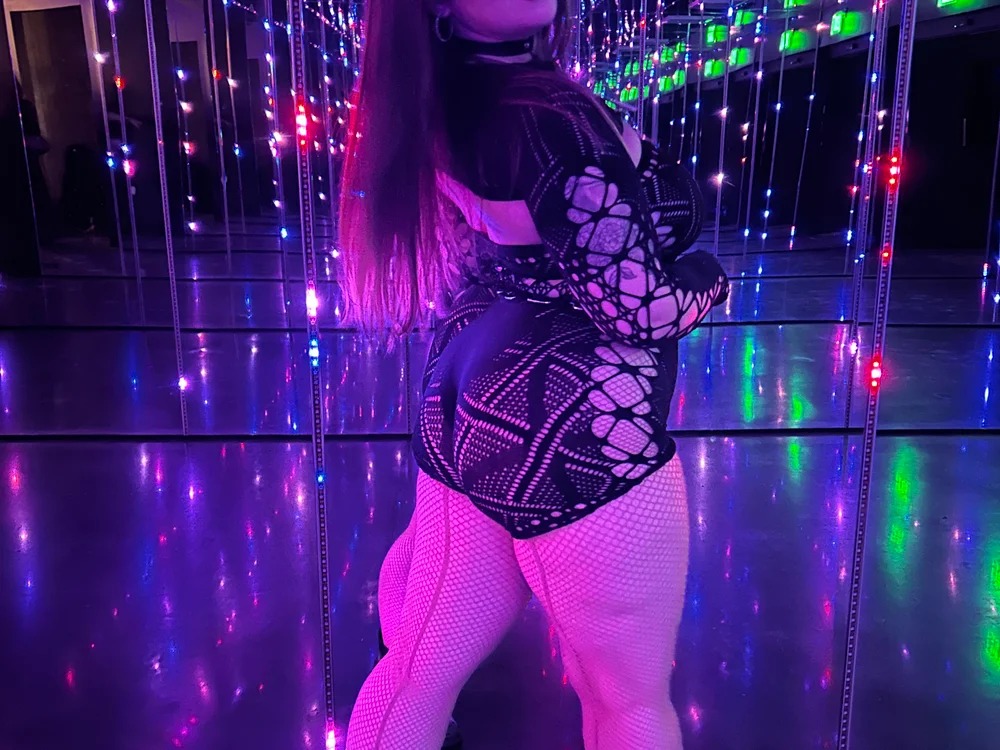 Imprincessg Chatroom