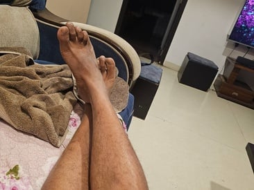 ind-deepthroat-slave