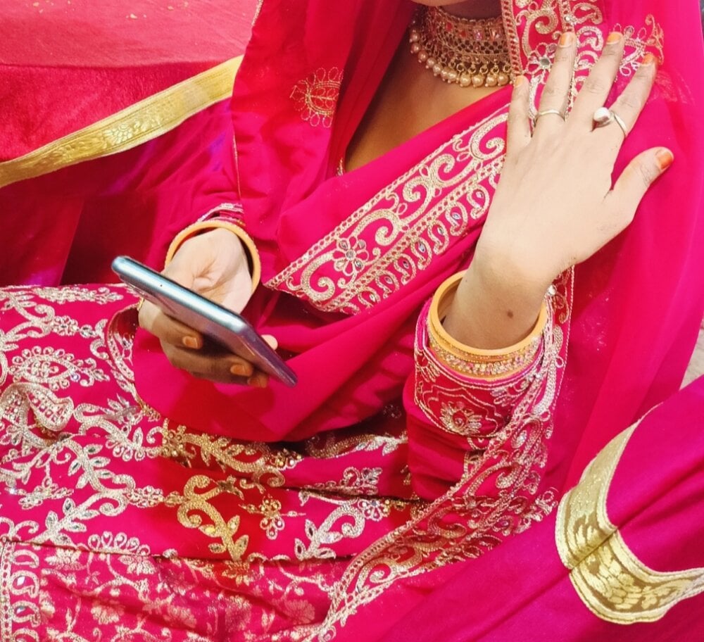 Indian-Aleena Chatroom