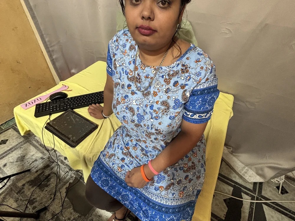 IndianDevika69 Chatroom