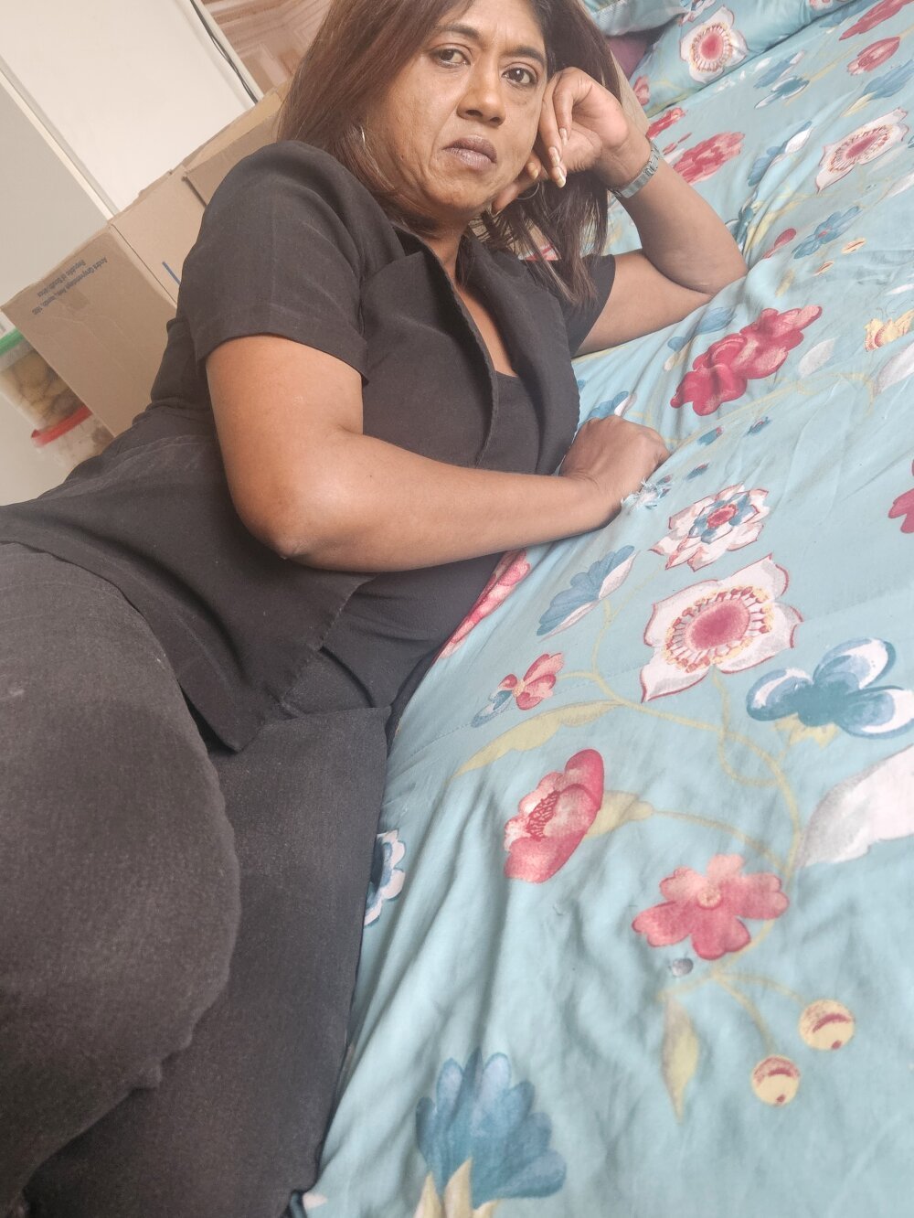 IndianPleasurez1 Chatroom