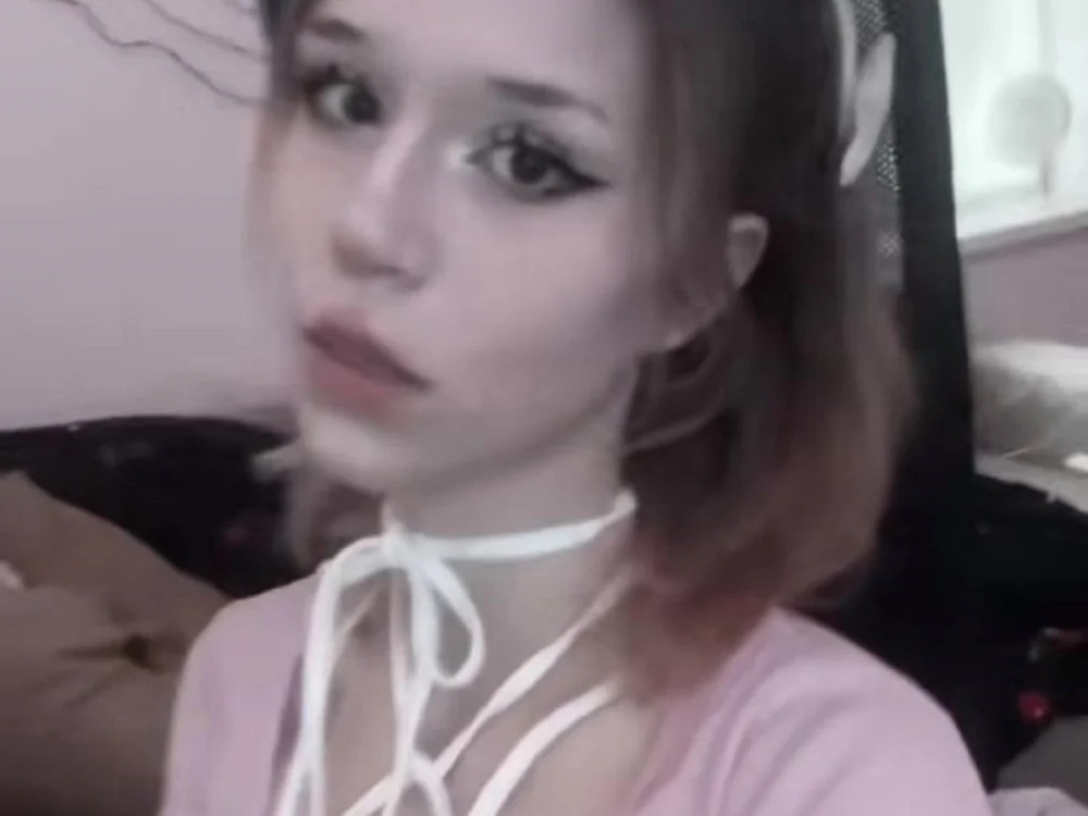 InnaHarris Chatroom