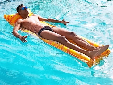 interracial-snow-bunny