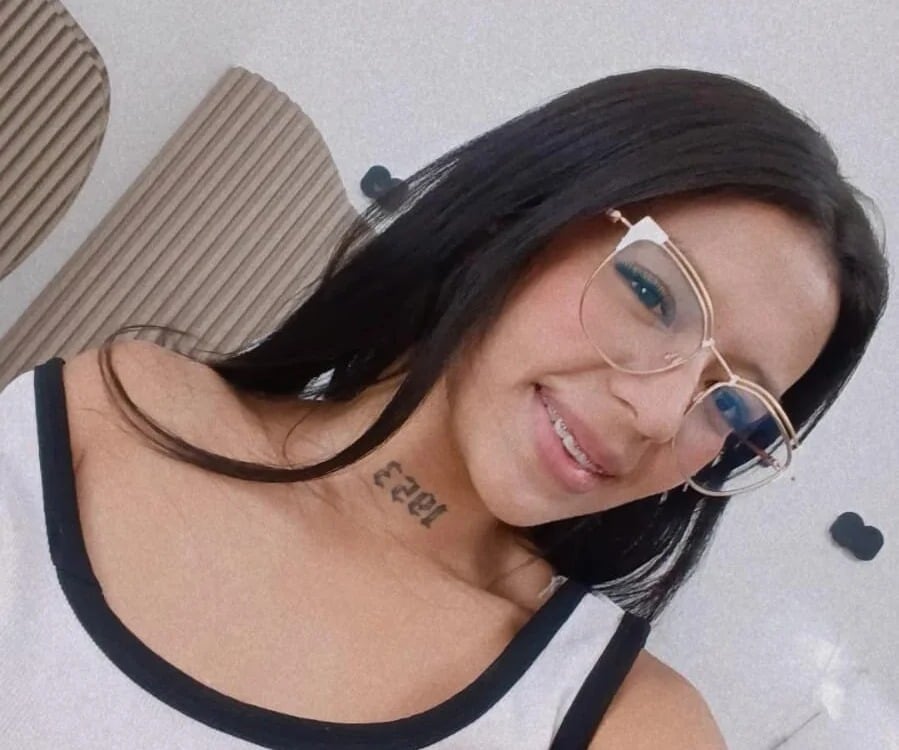 Iris8__ Chatroom