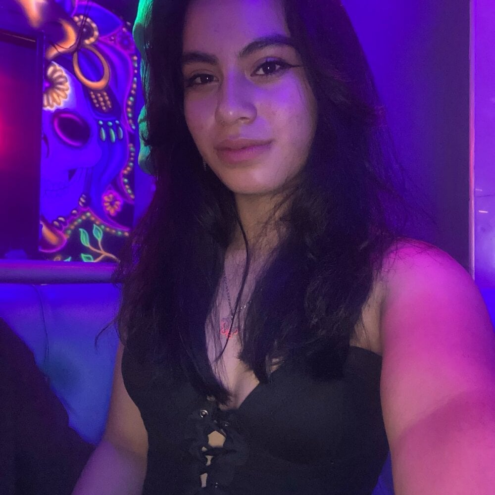 Iris_mandarinne Chatroom