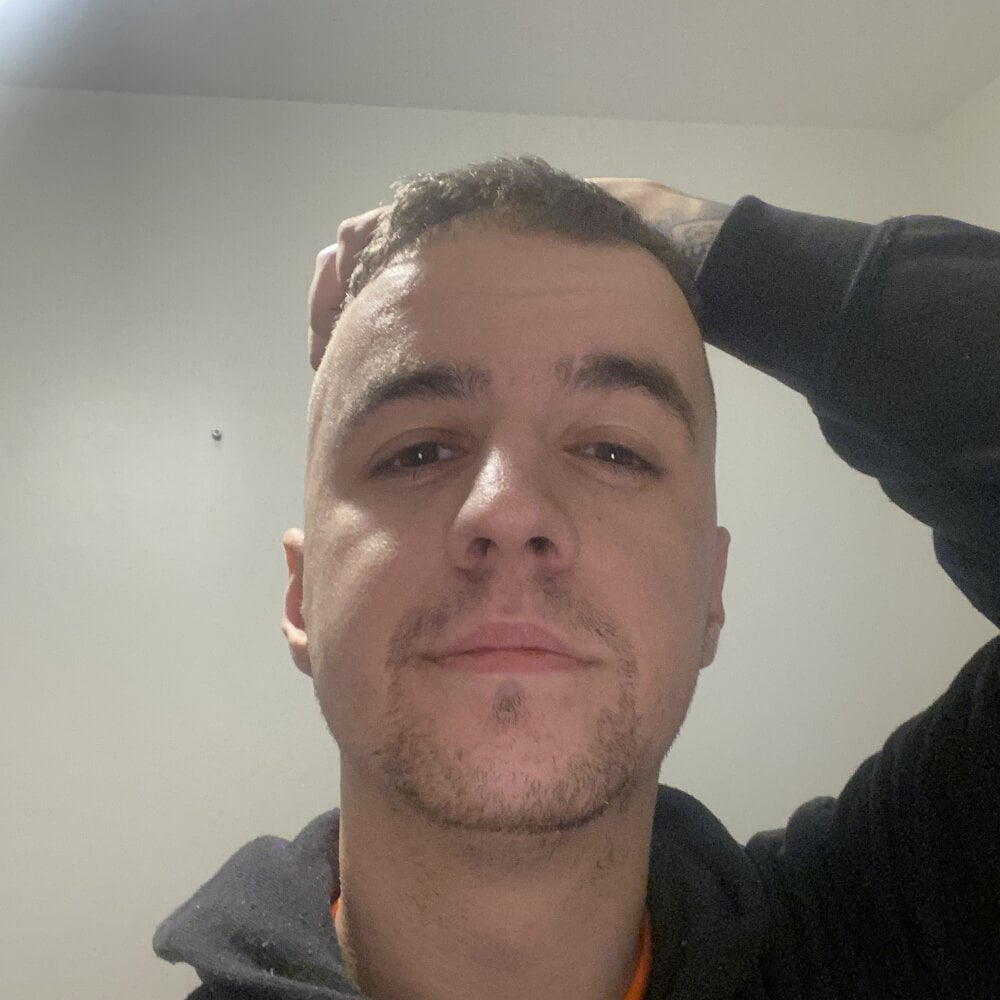 IrishCock97 Chatroom