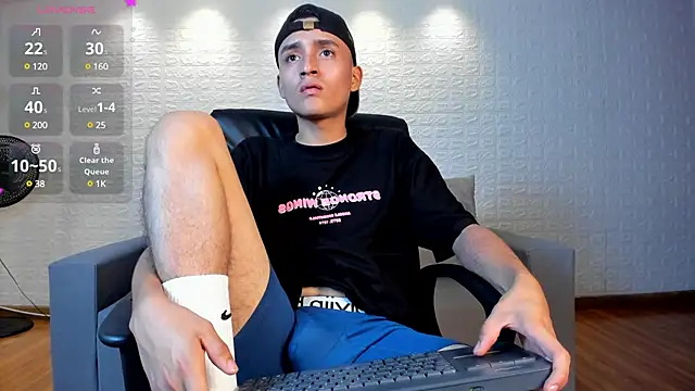 Isaac_Joness Chatroom