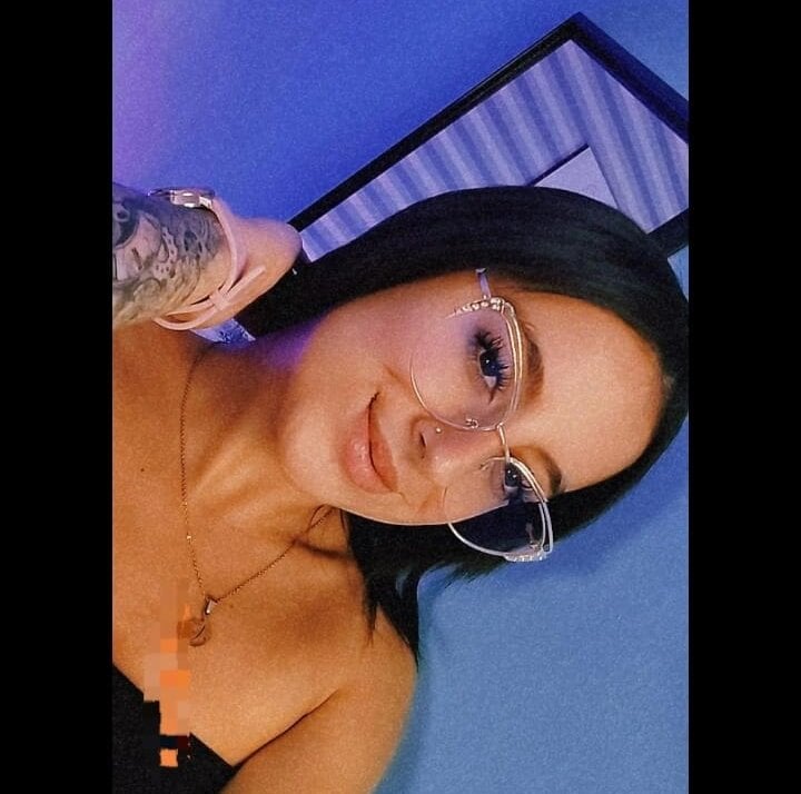 IsabellaRousset Chatroom