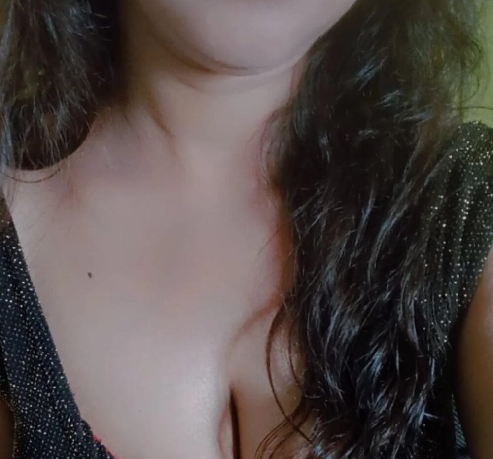 Ishani_Baby Chatroom