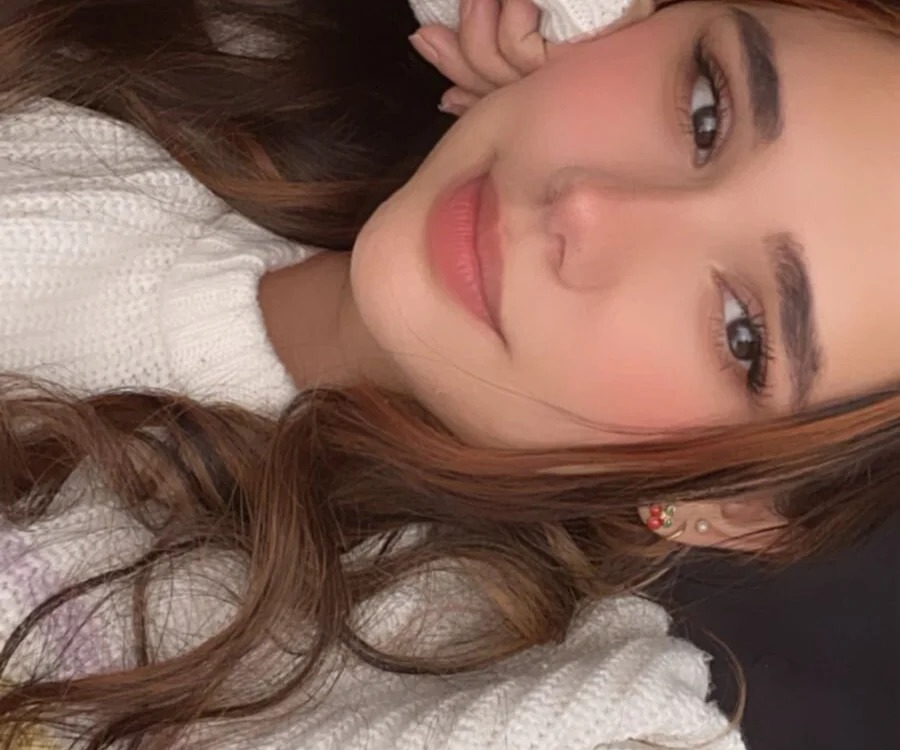 Isiis_tay Chatroom