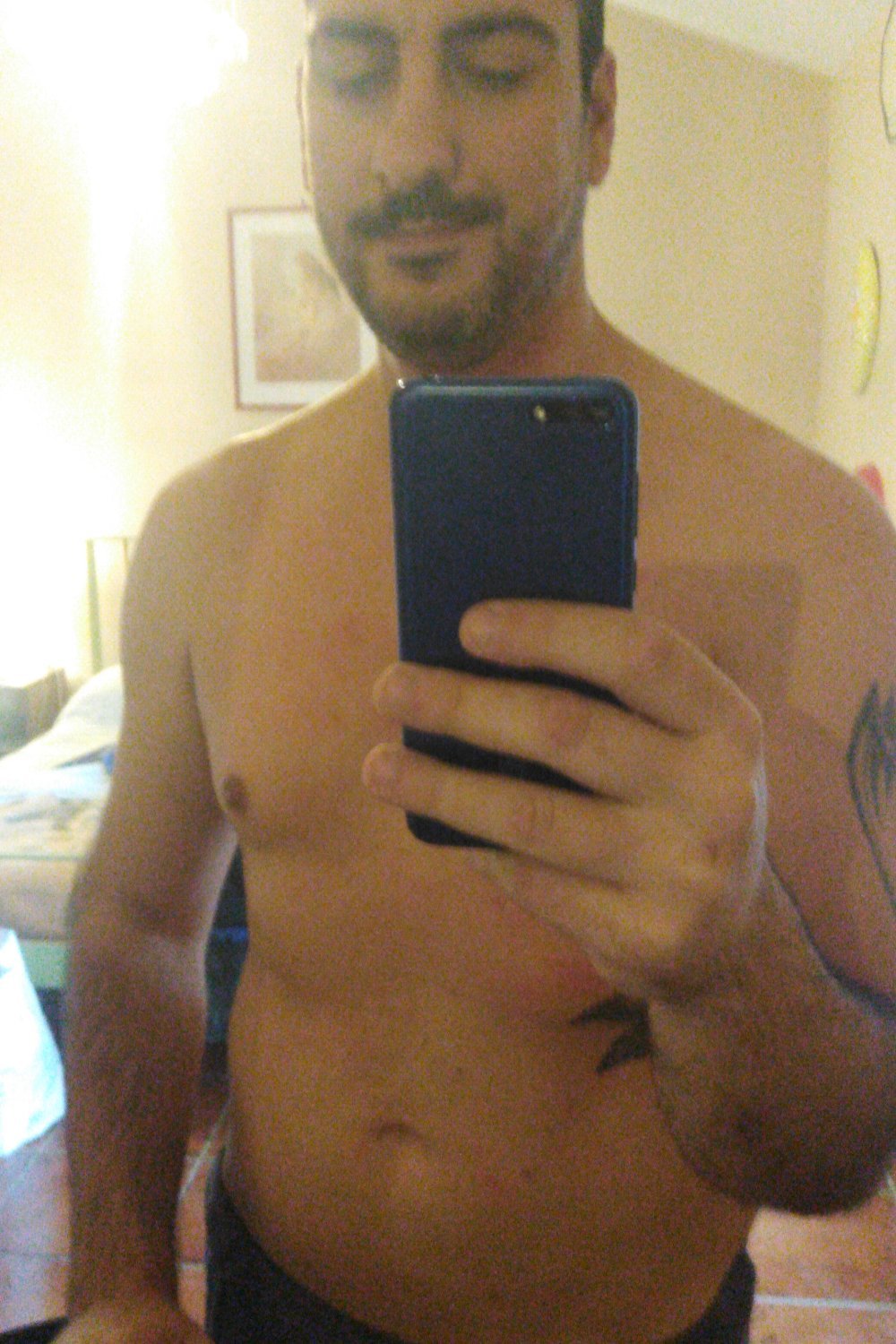 Italian_dark_desire Chatroom