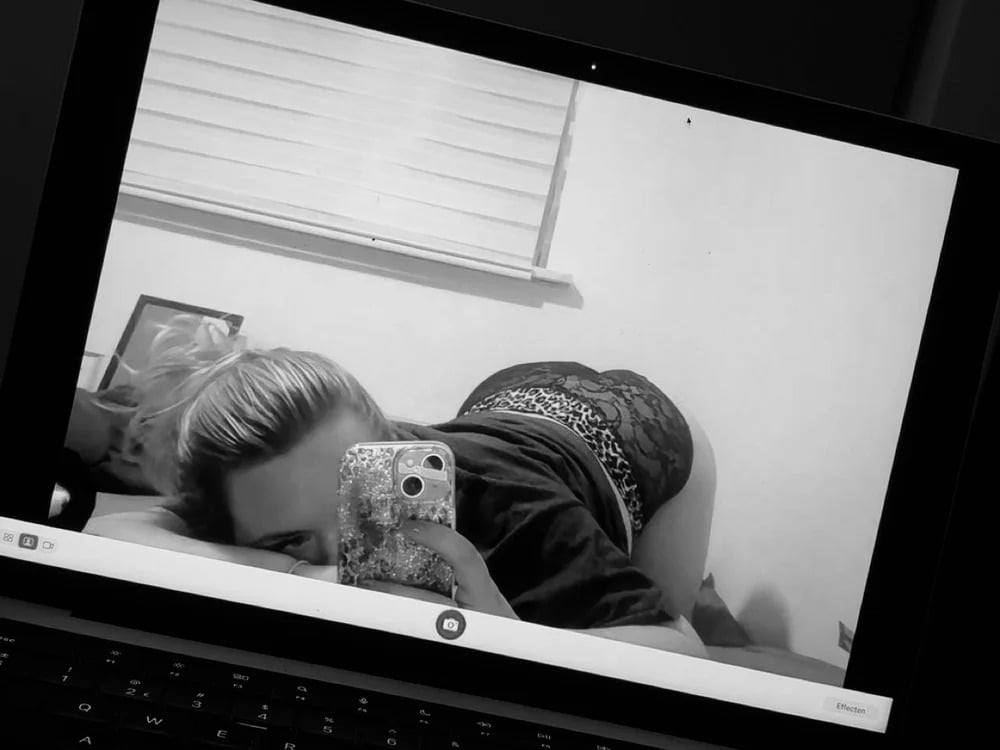 ItsLittleLola Chatroom