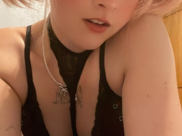 itzz-lolareign