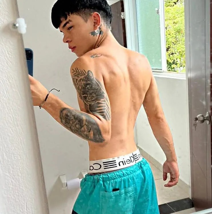 Ivangiraldo6 Chatroom